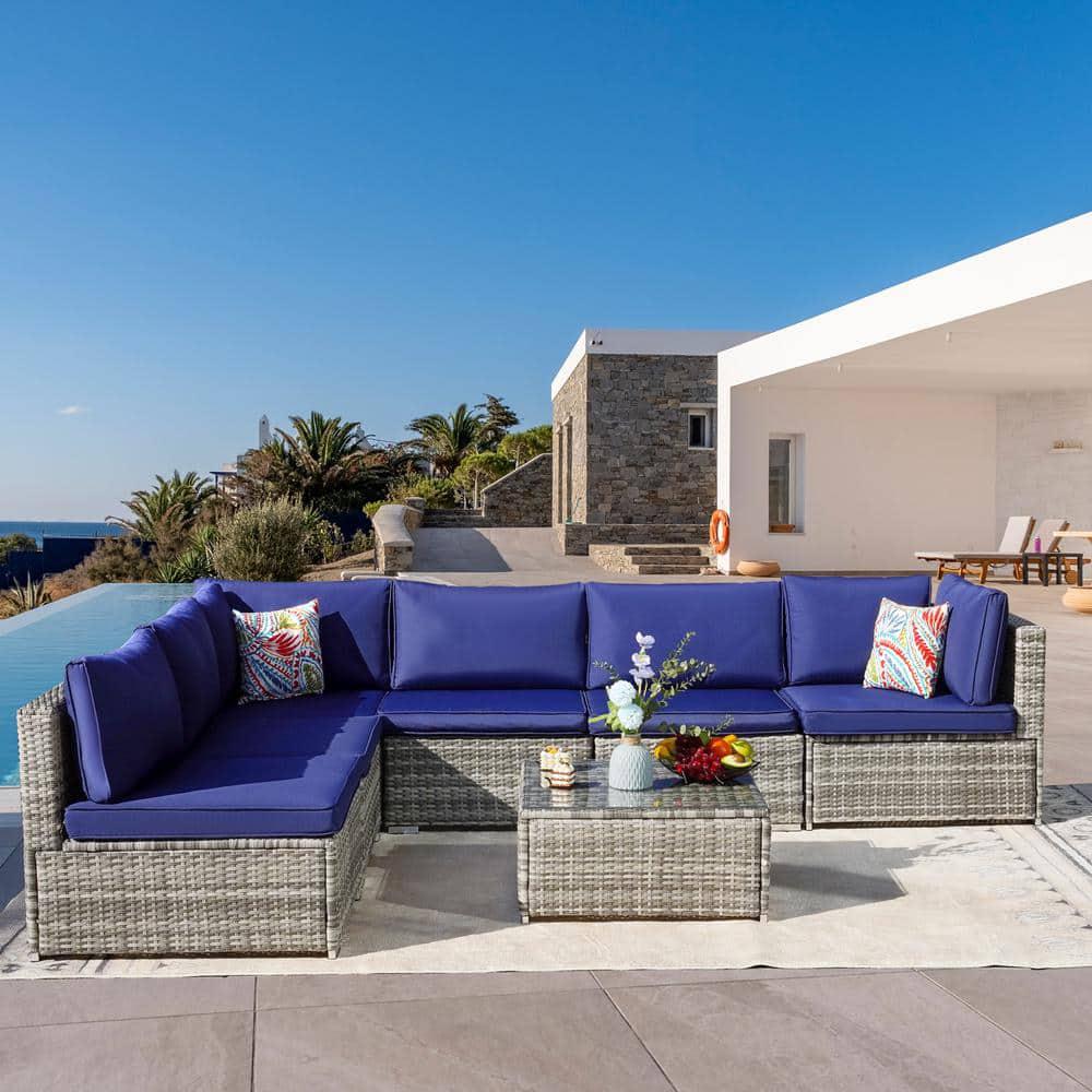 Outdoor best sale sectional comfortable